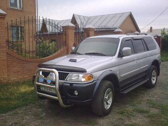 2006 Mitsubishi Pajero Sport Photos