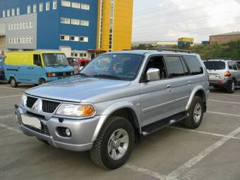 2006 Mitsubishi Pajero Sport Pics
