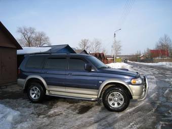 2007 Mitsubishi Pajero Sport Photos