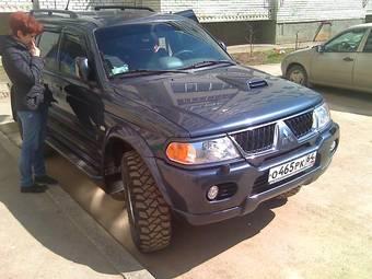 2007 Mitsubishi Pajero Sport Photos
