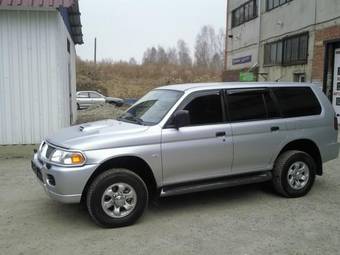 2008 Mitsubishi Pajero Sport Photos