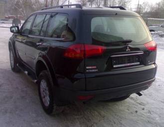 2009 Mitsubishi Pajero Sport Photos