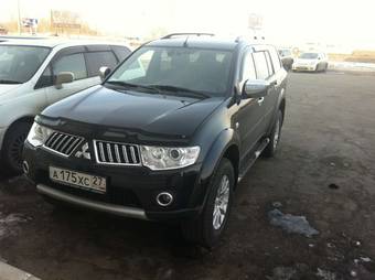 2011 Mitsubishi Pajero Sport Wallpapers
