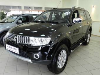 2012 Mitsubishi Pajero Sport Pictures