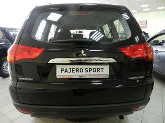 2012 Mitsubishi Pajero Sport Photos