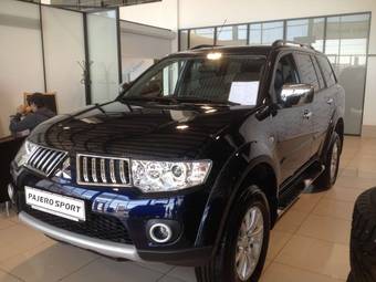 2012 Mitsubishi Pajero Sport Photos