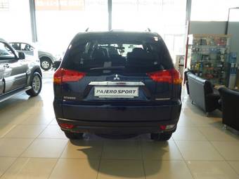 2012 Mitsubishi Pajero Sport Pictures