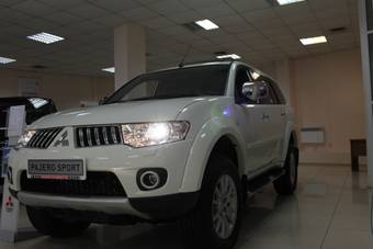 2012 Mitsubishi Pajero Sport Pictures