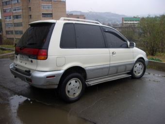 1991 Mitsubishi RVR