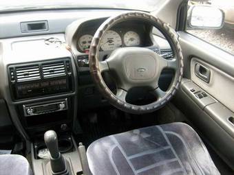 1991 Mitsubishi RVR Pictures