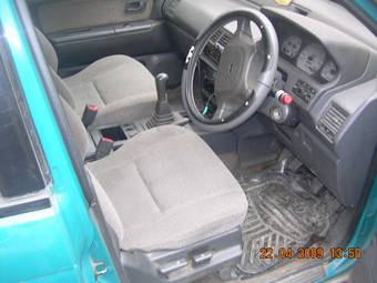 1991 Mitsubishi RVR Images