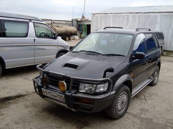 1991 Mitsubishi RVR Photos