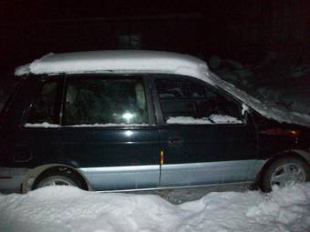 1992 Mitsubishi RVR Photos