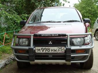 1992 Mitsubishi RVR Pictures