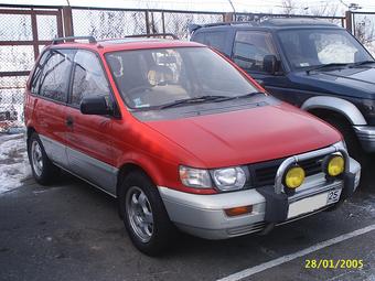 1993 Mitsubishi RVR