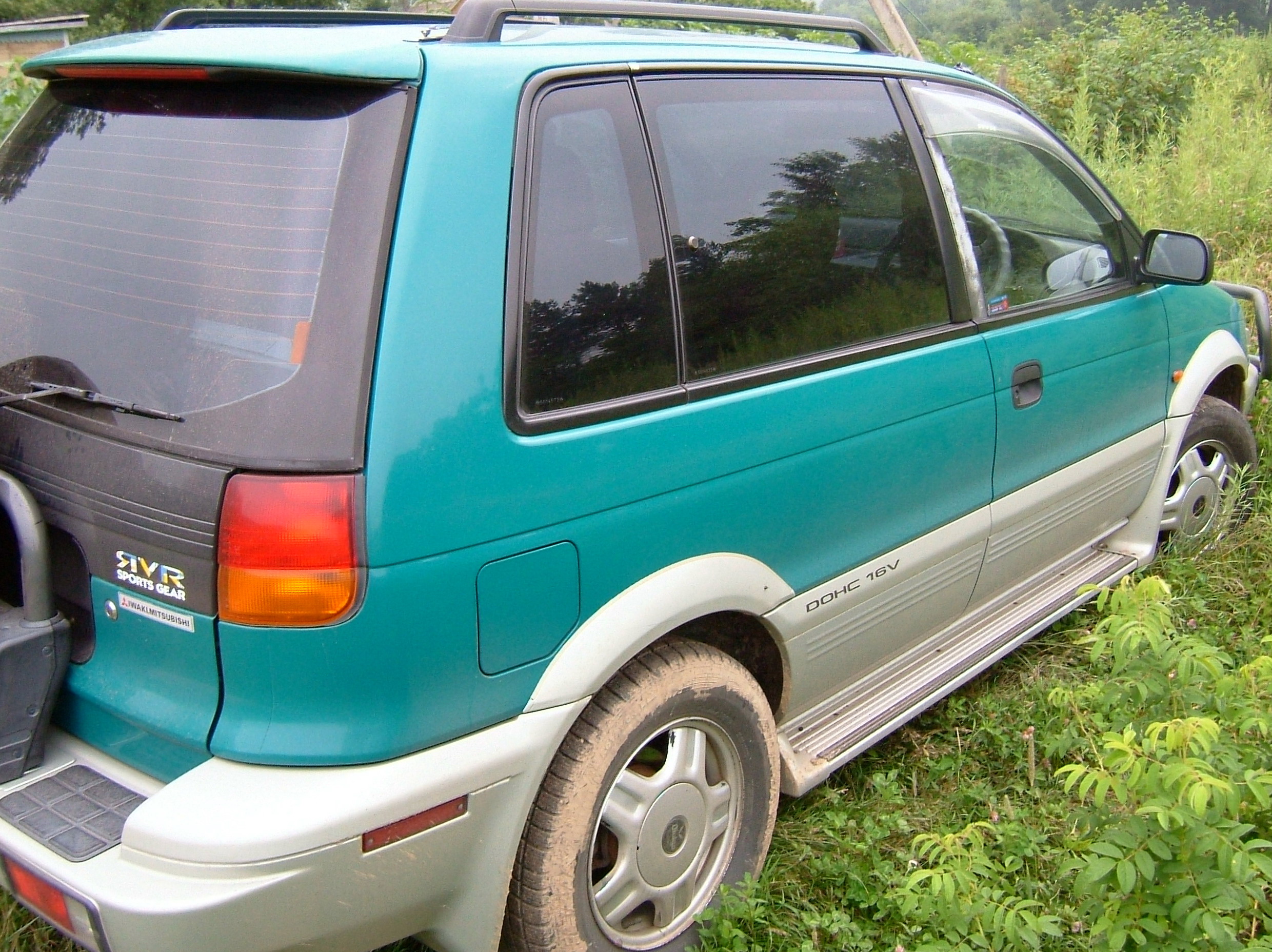 1993 Mitsubishi RVR