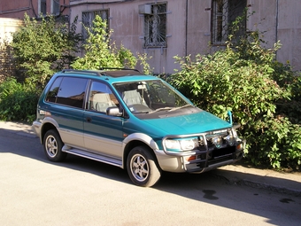 1993 Mitsubishi RVR