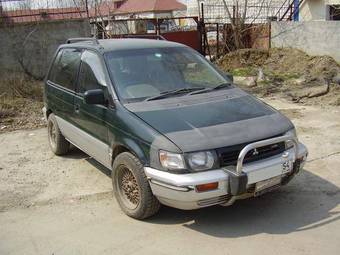 1993 Mitsubishi RVR