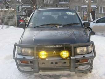 1993 Mitsubishi RVR Photos