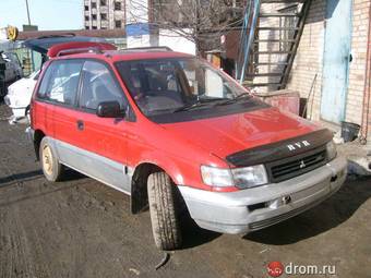 1993 Mitsubishi RVR Pics