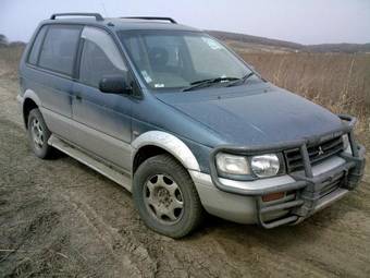 1993 Mitsubishi RVR Pictures