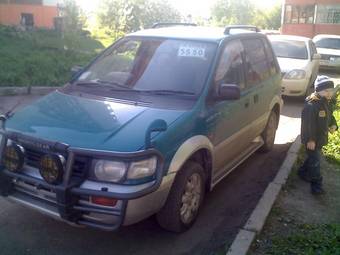 1993 Mitsubishi RVR Pictures