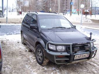 1993 Mitsubishi RVR Photos