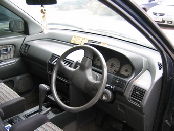 1994 RVR