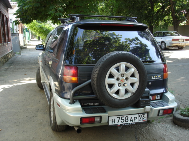 1994 Mitsubishi RVR