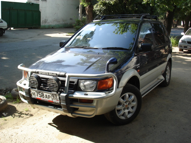 1994 Mitsubishi RVR
