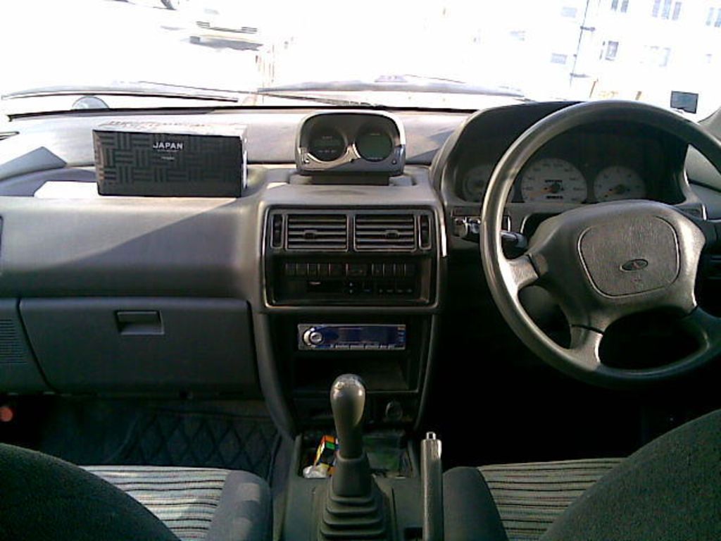 1994 Mitsubishi RVR