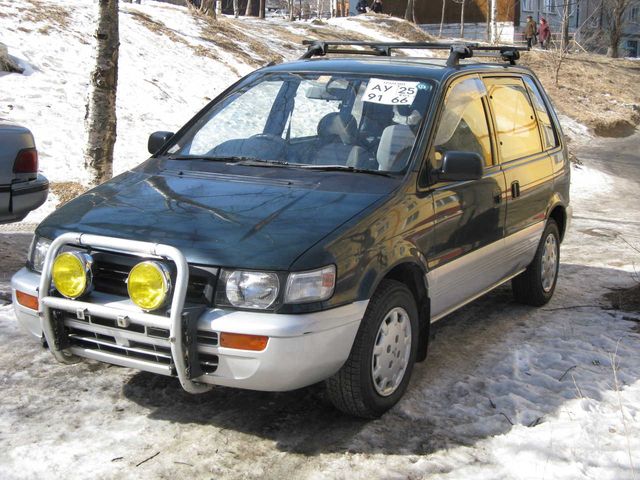 1994 Mitsubishi RVR