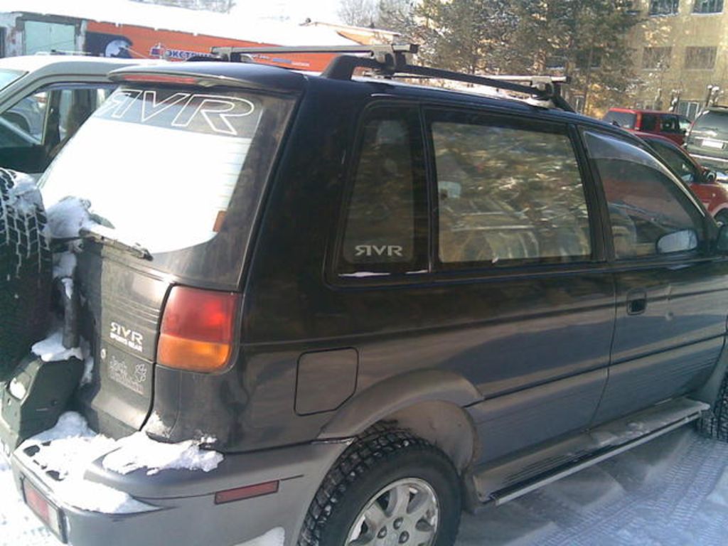 1994 Mitsubishi RVR