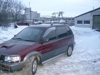 1994 Mitsubishi RVR Photos