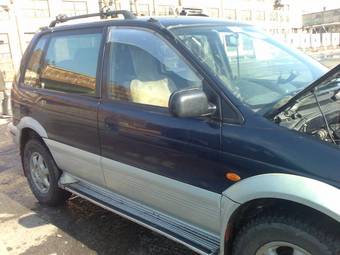 1994 Mitsubishi RVR Pictures