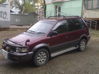 1994 Mitsubishi RVR Images