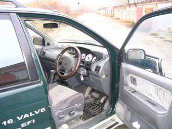 1994 Mitsubishi RVR Photos
