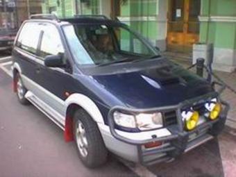 1995 Mitsubishi RVR