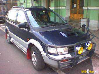1995 Mitsubishi RVR