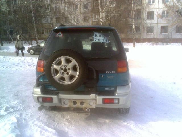 1995 Mitsubishi RVR
