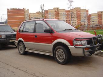 1995 Mitsubishi RVR