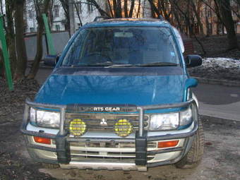 1995 Mitsubishi RVR Pictures