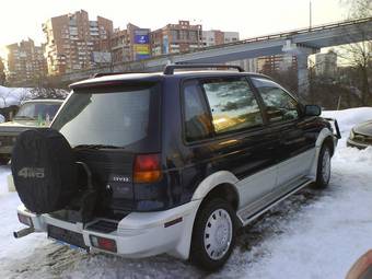 1995 Mitsubishi RVR Photos