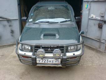 1995 Mitsubishi RVR Photos