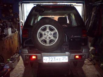 1995 Mitsubishi RVR Photos