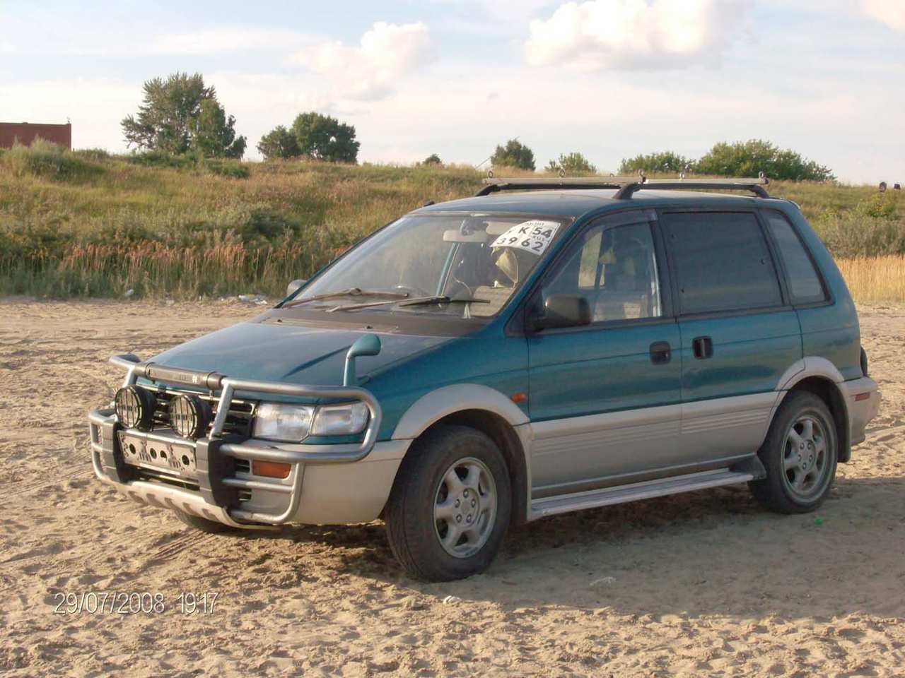 1995 Mitsubishi RVR