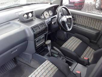 1995 Mitsubishi RVR Pictures