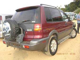 1995 Mitsubishi RVR Photos