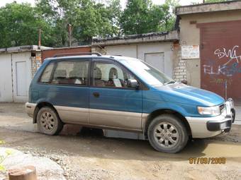 1995 Mitsubishi RVR Pics