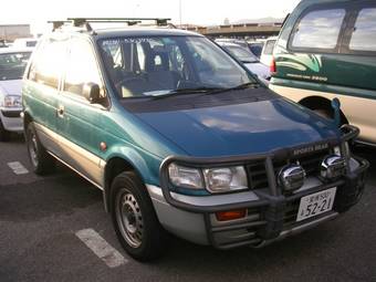 1996 Mitsubishi RVR